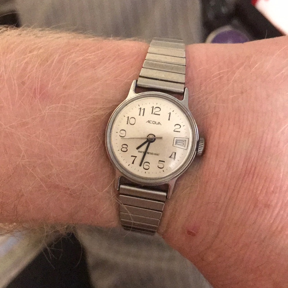 Vintage Acqua manual wind mechanical watch